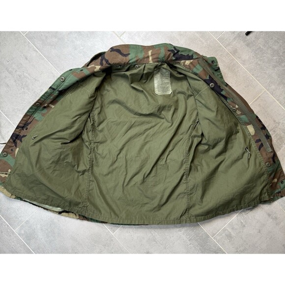 US Army M65 Field Jacket M Regular Woodland Camo Cold Weather Coat - Picture 12 of 12